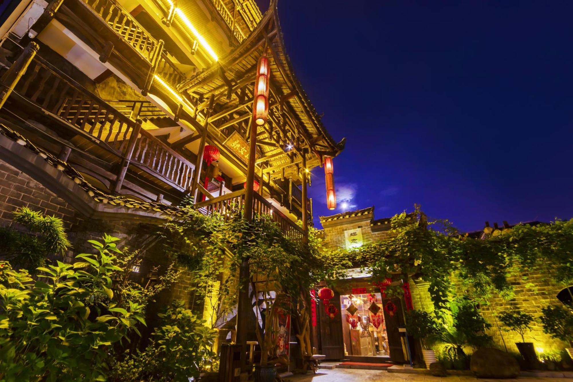 Butterfly Flowers Inn Чжанцзяцзе Экстерьер фото